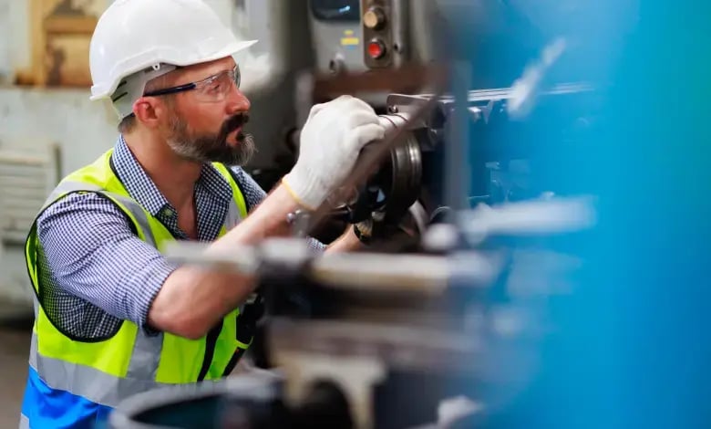 Manufacturing-Image-RIght-Bottom